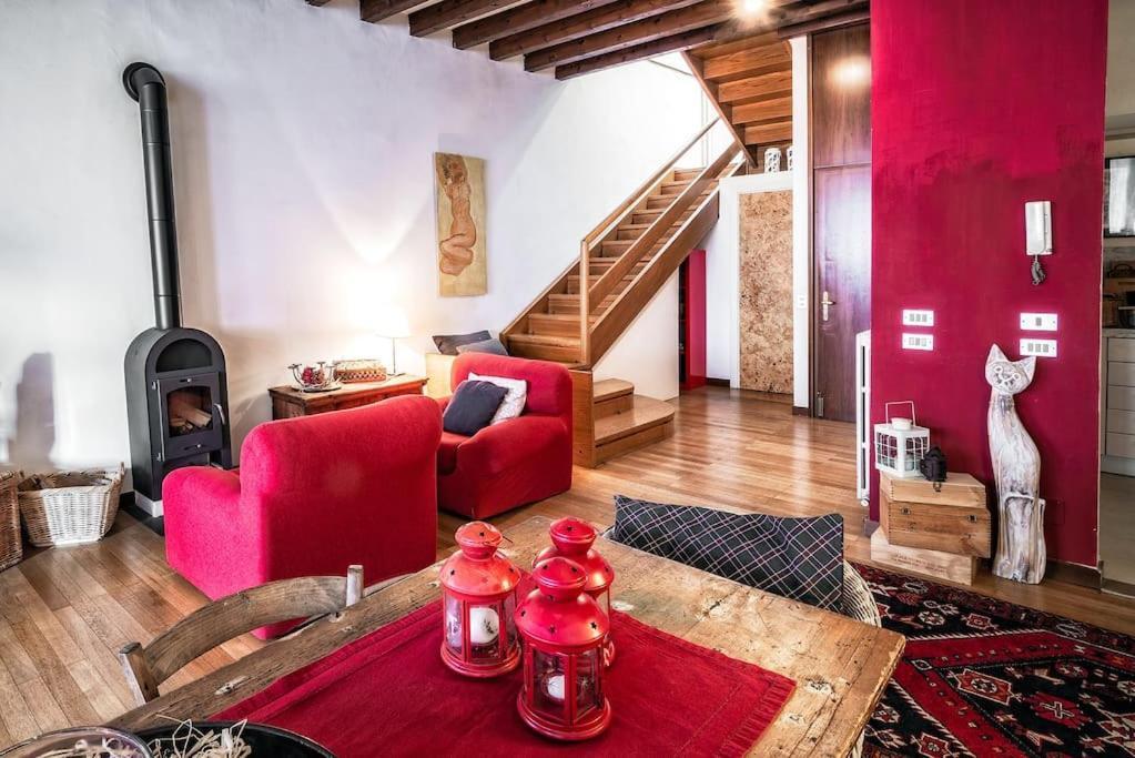 Loft Overlooking The Old Town . Feltre Exterior photo